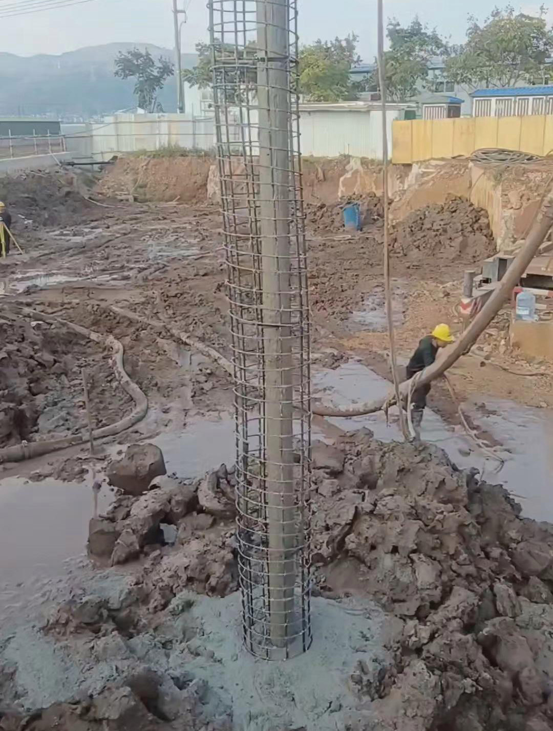 开封长螺旋钻孔压灌桩